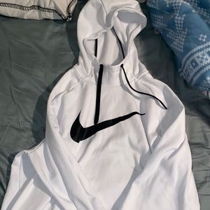 Men’s white Nike hoodie!